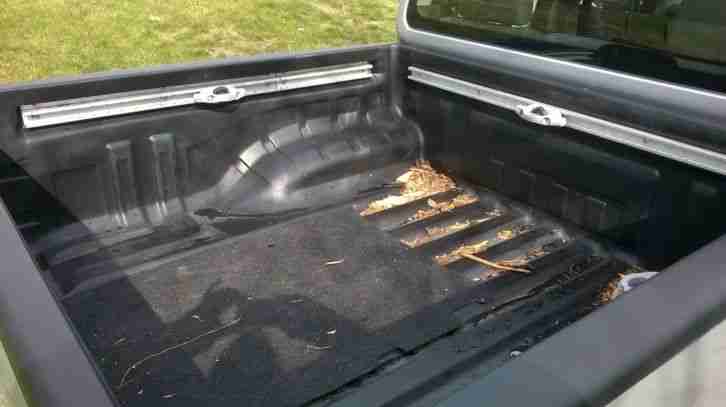 Nissan Navara crewcab 2011,dci ,fsh 1 prev owner novat,maypx within ebayrules