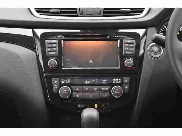 Nissan Qashqai 1.2 DIG-T Tekna S/S PETROL AUTOMATIC 2016/65