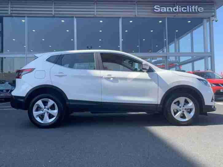 Nissan Qashqai 1.3 DiG-T 160 Acenta Premium 5 door DCT