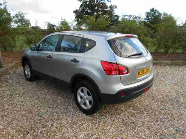 Nissan Qashqai 1.5dCi Visia