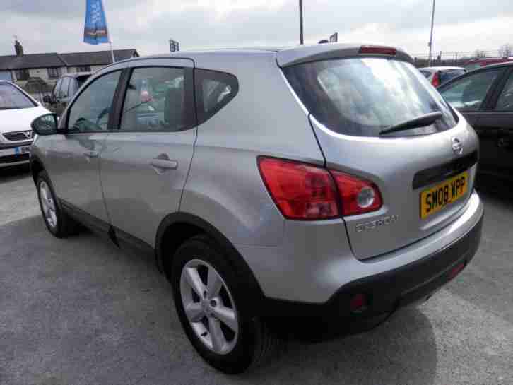 Nissan Qashqai 2.0 2WD Tekna, FULL SERVICE HISTORY, 12 MONTHS MOT,1 FORMER OWNER