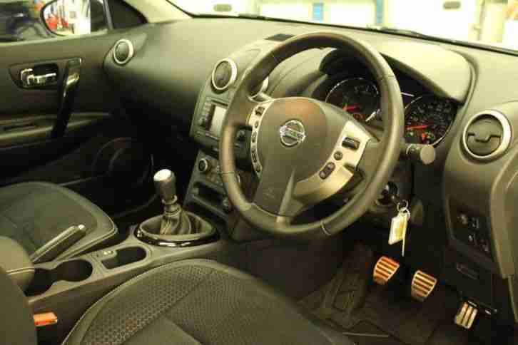 Nissan Qashqai DCI 360 [SAT NAV / PANORAMIC SUNROOF]