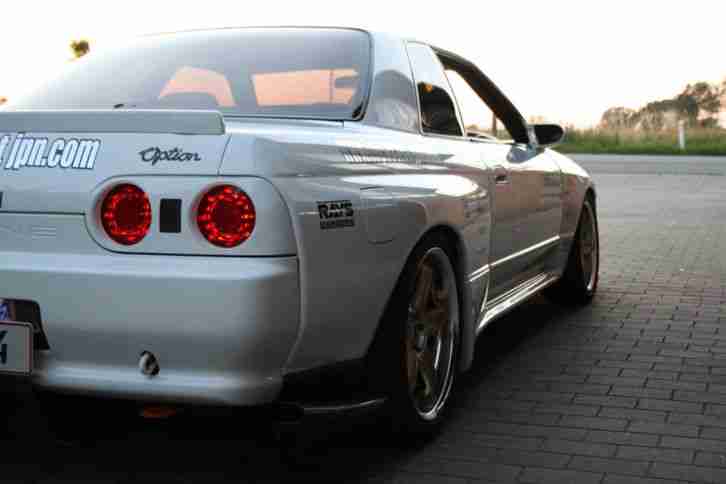 Nissan Skyline R32 GT-R VQ35 TopSecret Demo (Mr. Nagata) JDM Icon