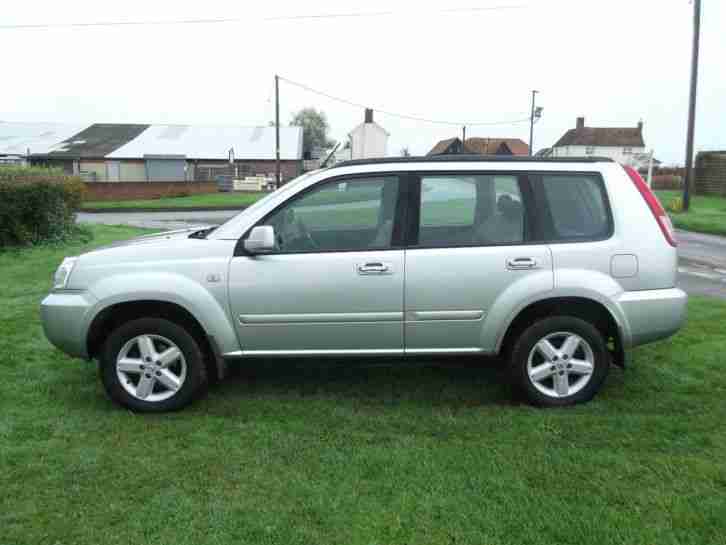 Nissan X-Trail 2.0i 4x2 2006 SE ESTATE FULL NISSAN SERVICE HISTORY