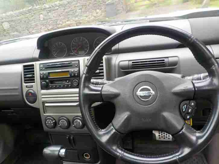 Nissan X-Trail 2.5i auto Sport