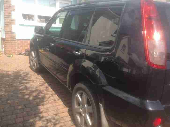 Nissan X Trail 4 x 4 Diesel Aventura DCI year 2006