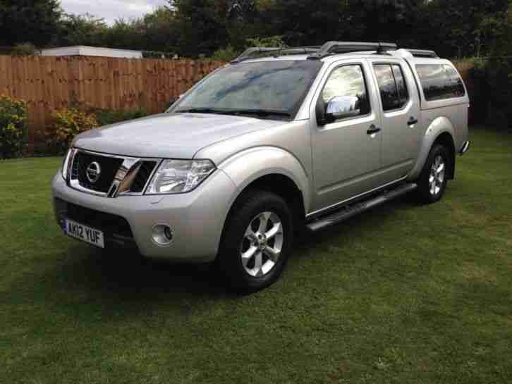 Nissan navara Aventura double cab 4x4