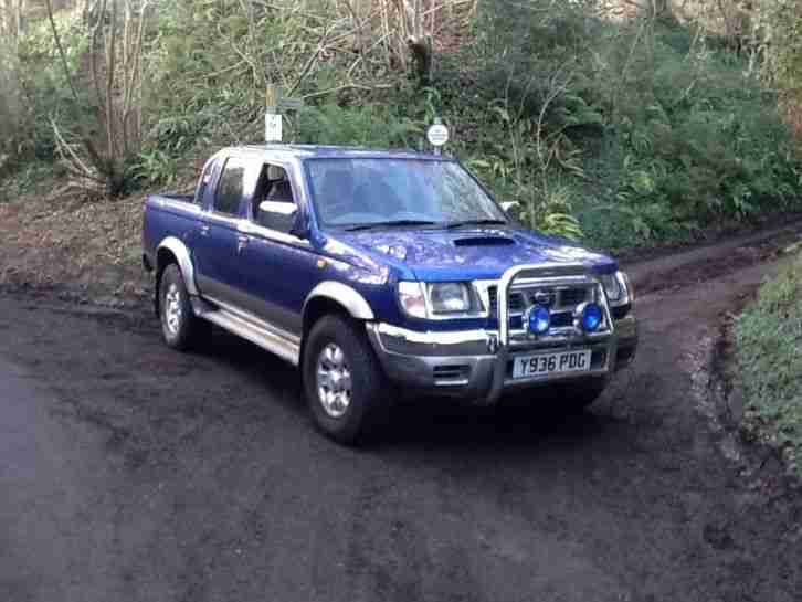 navara D22 4WD 2001