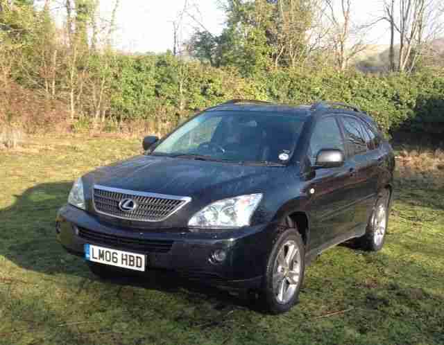 ONE OWNER 2006 LEXUS RX400 H SE-L with full specification including rear DVD