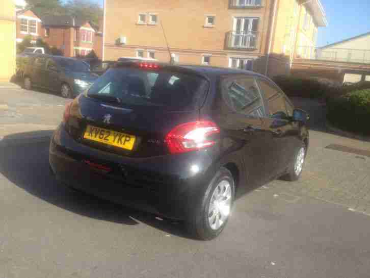 PEUGEOT 2012 208 ACCESS HDI 2,000 MILES DIESEL CAT D PROFESSIONALLY/REPAIRED