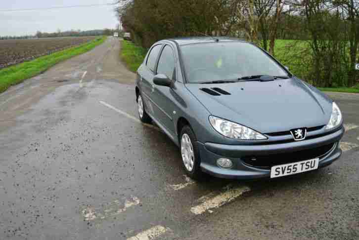 PEUGEOT 206 1.4 8V ZEST 3 LATE 2005 55 PLATE AIR/CON CD PLAYER