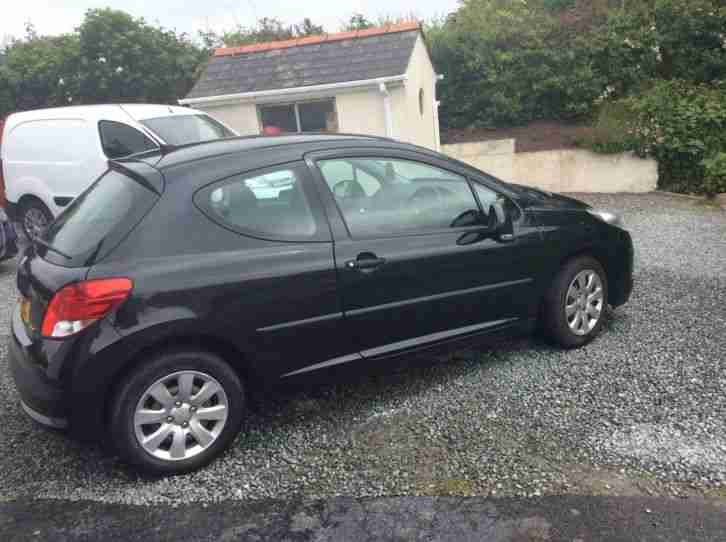 PEUGEOT 207. 2010 ONE OWNER