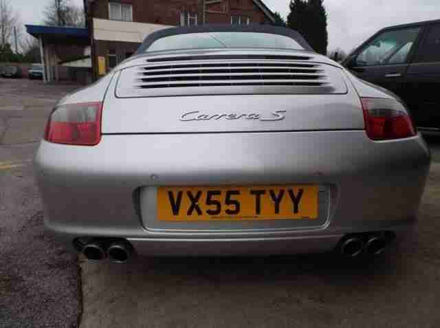 PORSCHE 911 2dr Tiptronic S