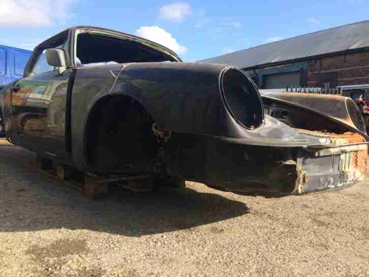 PORSCHE 911 BODY SHELL 2.7 1974 SPARES OR REPAIRS DAMAGED WITH ID BARGAIN PARTS