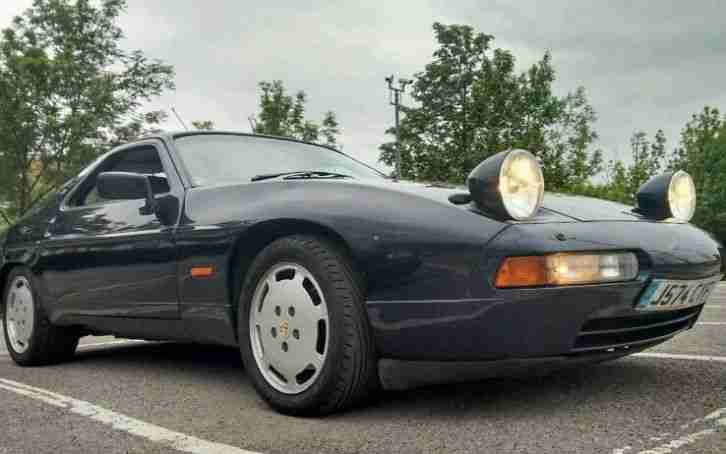 PORSCHE 928 S4 BLUE 1992