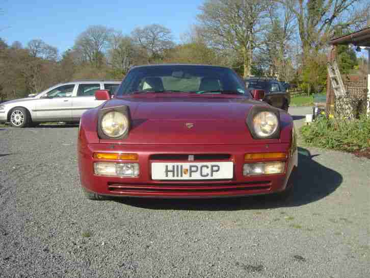 PORSCHE 944 S2