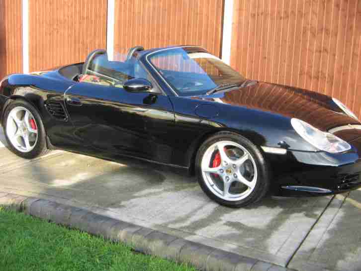 BOXSTER 3.2 S IN BLACK FULLY LOADED