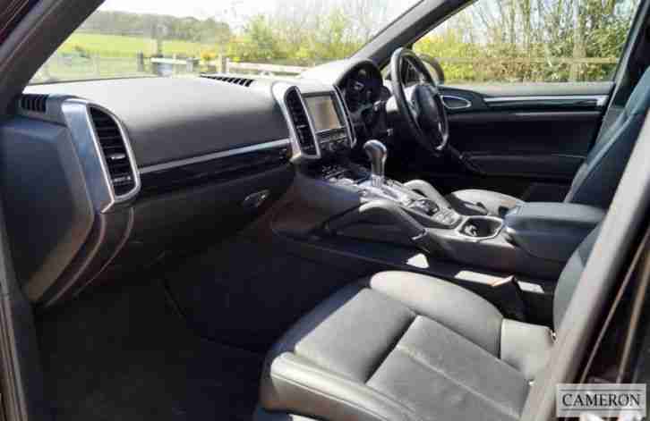 PORSCHE CAYENNE 3.0 DIESEL V6 TIPTRONIC 2011 Diesel Automatic in Black