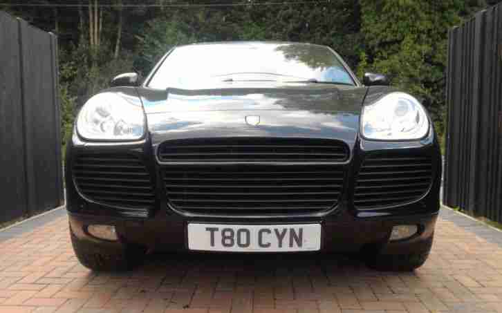 PORSCHE CAYENNE TWIN TURBO TWIN TURBO 450 BHP 2006 EXCELLENT CONDITION.