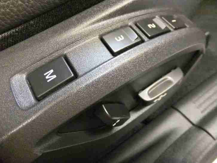 PRISTINE LOW MILEAGE VOLVO V50 2.4 GEARTRONIC AUTO SPORT WAGON ESTATE