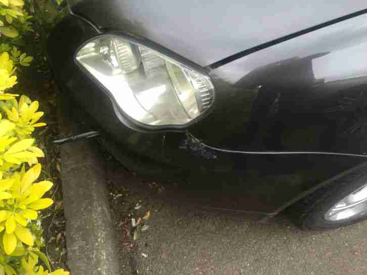 PROTON GEN 2 CAR BLACK SALVAGE SPARES OR REPAIR