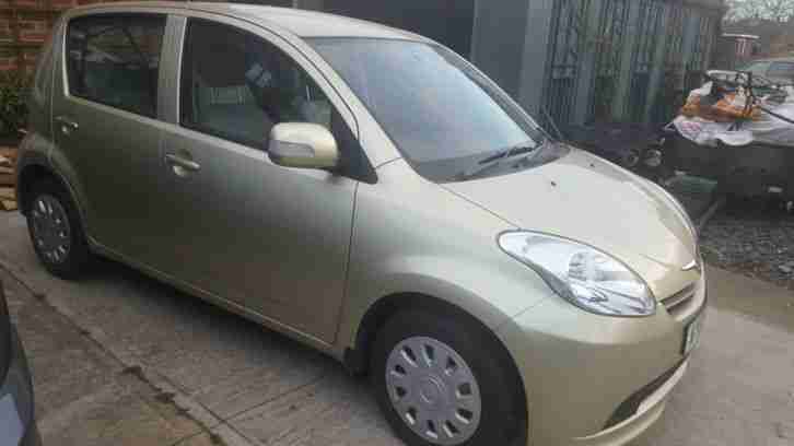 Perodua MYVI 1.3 SXi classic gold low milage