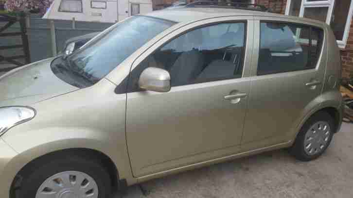 Perodua MYVI 1.3 SXi classic gold low milage