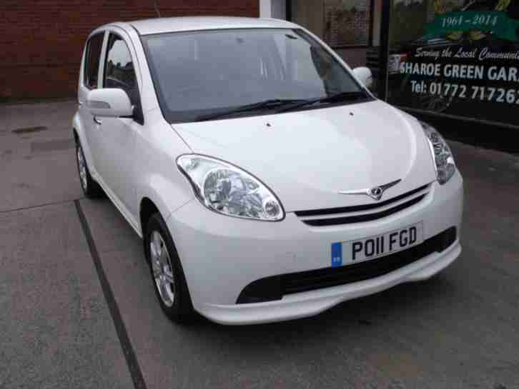 Perodua MYVI 1.3 auto EZi lux