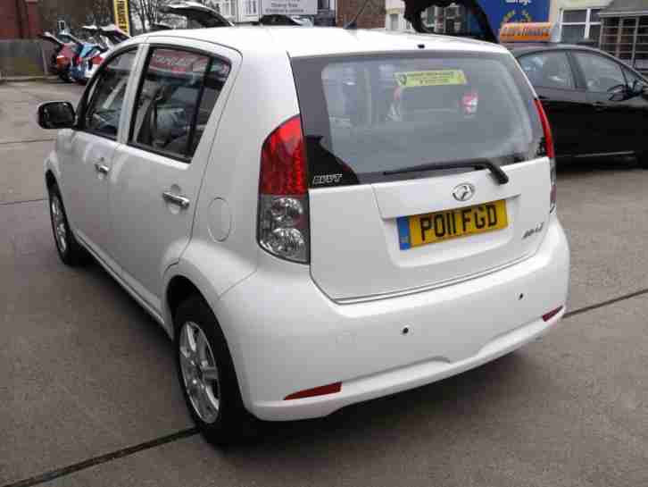 Perodua MYVI 1.3 auto EZi lux