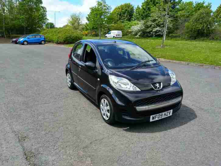 Peugeot 107 1.0 12v Urban low milage