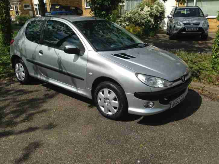 Peugeot 206 1.1 silver no reserve price