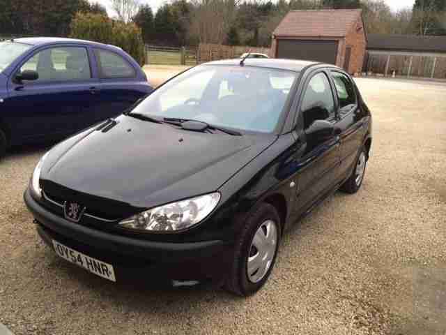 Peugeot 206 1.4 8v ( a/c ) 2004MY S
