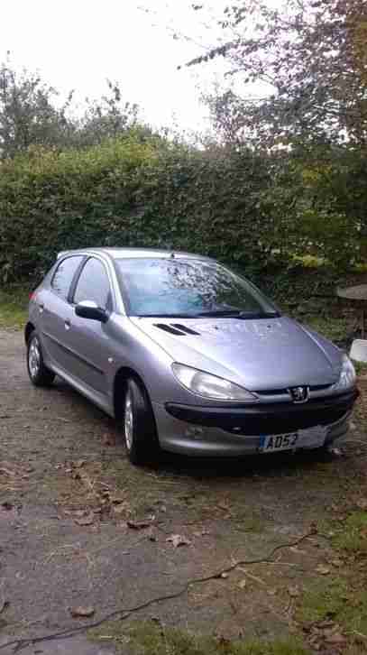 Peugeot 206 HDi GLX 2003 2.0 Diesel Runner for repair or spares