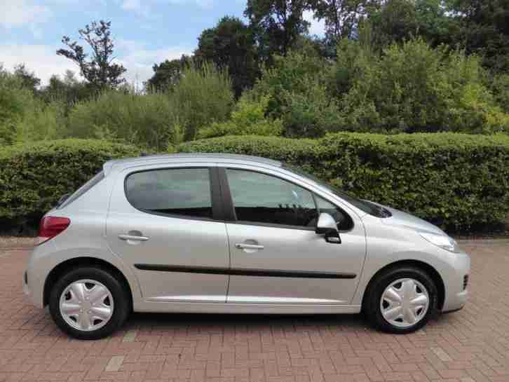 Peugeot 207 1.4 HDI 70 S A/C