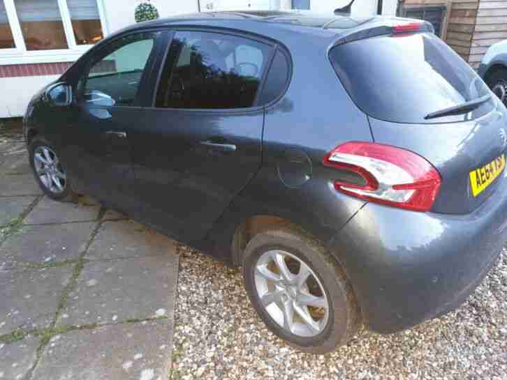 Peugeot 208 1.4 HDi style