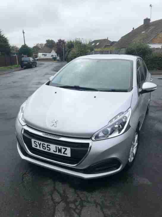 Peugeot 208 Active bluehdi 2015 31k miles