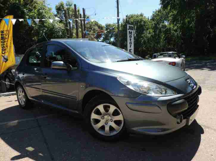 Peugeot 307 1.6 16v 2005 S LOW MILEAGE 53,000 MILES FROM NEW