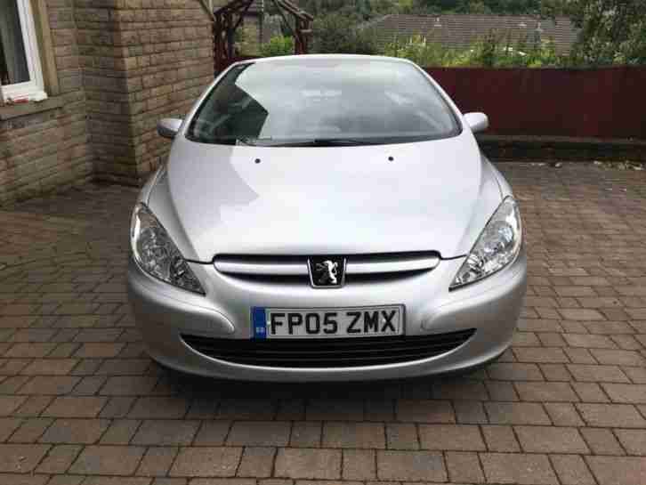 Peugeot 307 Coupe Cabriolet 2.0 16v in Silver