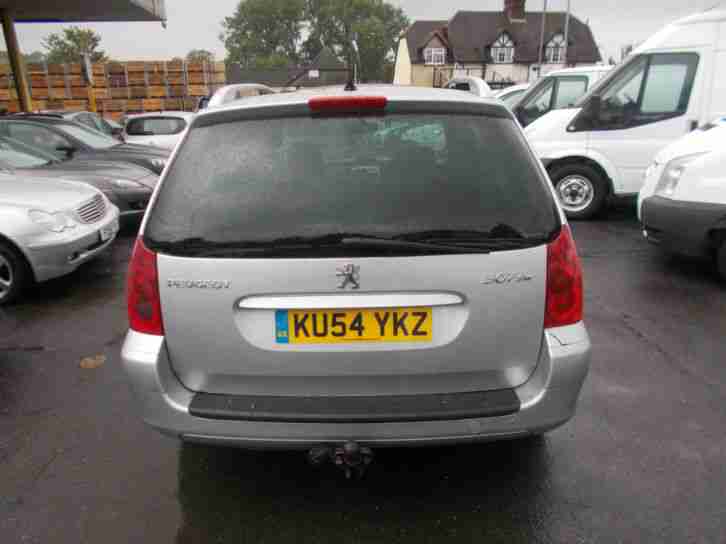 Peugeot 307 SW 2.0 16v 2004MY XSi 7 seater 1 years mot px to clear