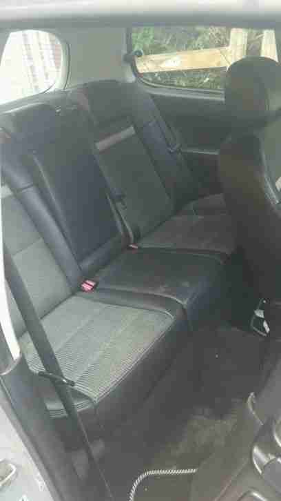 Peugeot 307 hdi xsi 1.6 110bhp (non runner - spares or repair)