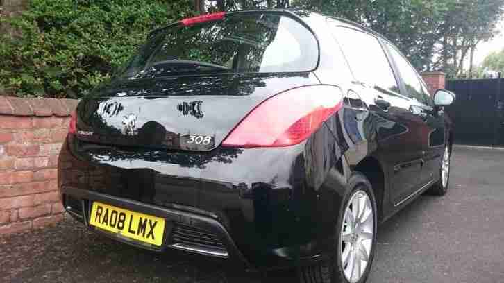 Peugeot 308 SE 2.0 HDI 110 Diesel 6 speed *Panoramic roof, 1 prev owner*