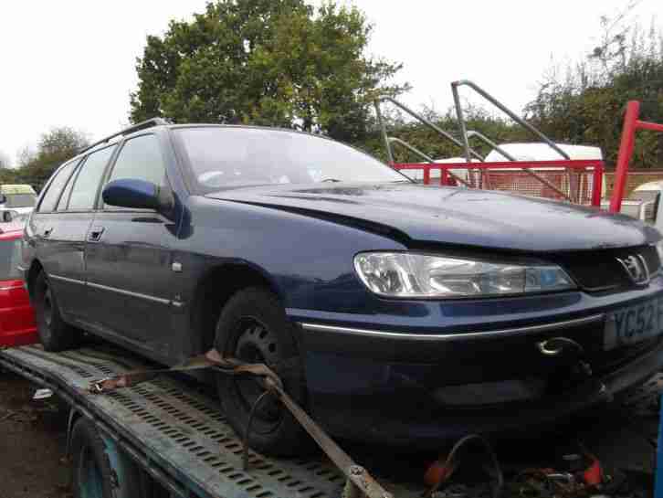 Peugeot 406 2.0HDi LX Estate Blue 2002 BREAKING FOR SPARES TOWBAR