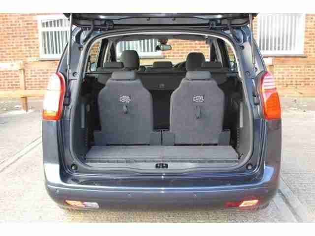 Peugeot 5008 1.6 e-HDi 115 FAP Active DIESEL AUTOMATIC 2014/14