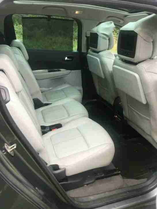 Peugeot 5008 2.0HDi 2011 ( 150bhp ) FAP Sport 2 Keys