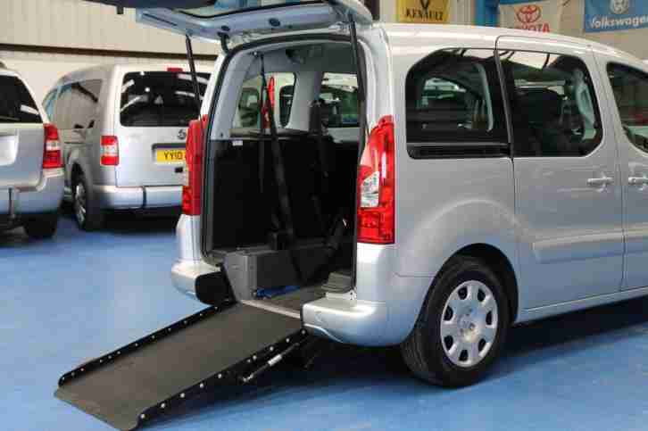 Peugeot Partner Wheelchair accessible vehicles mobility disabled car