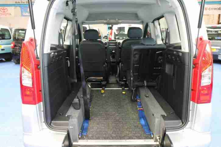 Peugeot Partner Wheelchair accessible vehicles mobility disabled car