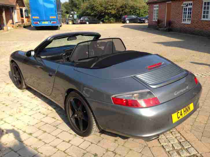 Porsche 911 Carrera 4 Tiptronic Convertible