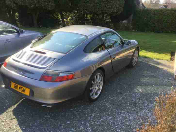 Porsche 911 Carrera2