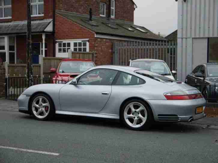 Porsche 911 Coupe CARRERA 4S with Sat Nav