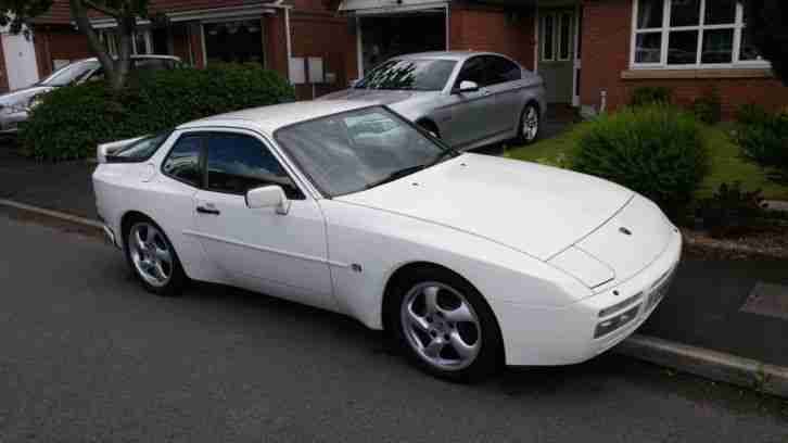 944 Turbo 1988